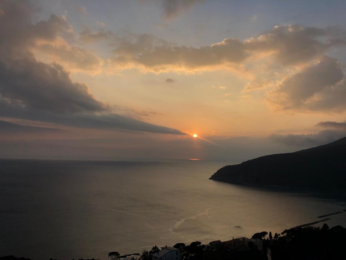 Appartamento Moneglia Rebecca Holidays المظهر الخارجي الصورة